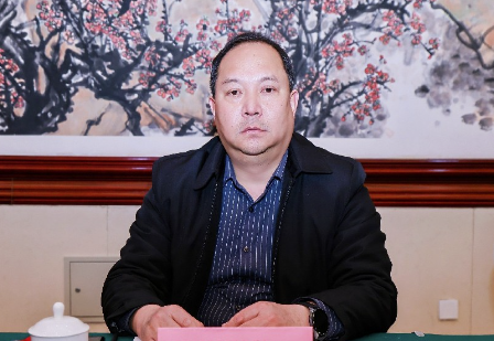 协会党支部书记 王照生